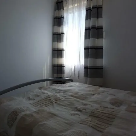 Apartment Marija Zavalatica